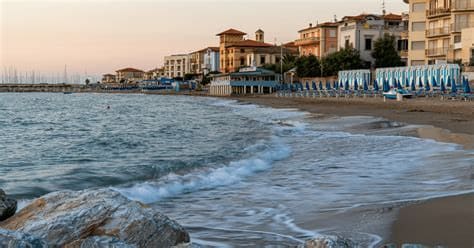 Strand
